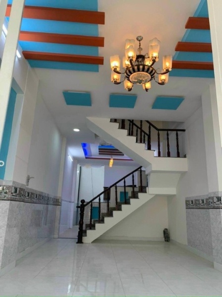 Bán nhà 3 tầng hiếm tại Đường Hải Thượng Lãn Ông, Phường 14, Quận 5, Hồ Chí Minh